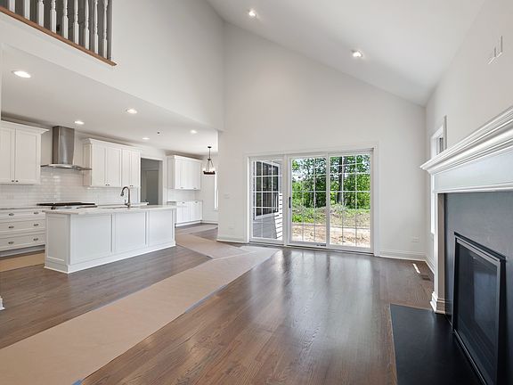 5th image of 2700 Wildwood Ln