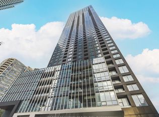 395 Square One Dr #1902, Mississauga, ON L5B 0E2