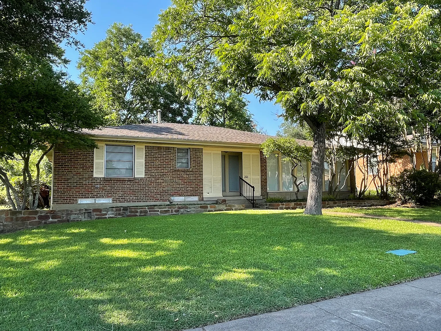 3 bed, 1440 sqft, $2,475 — Photo 2