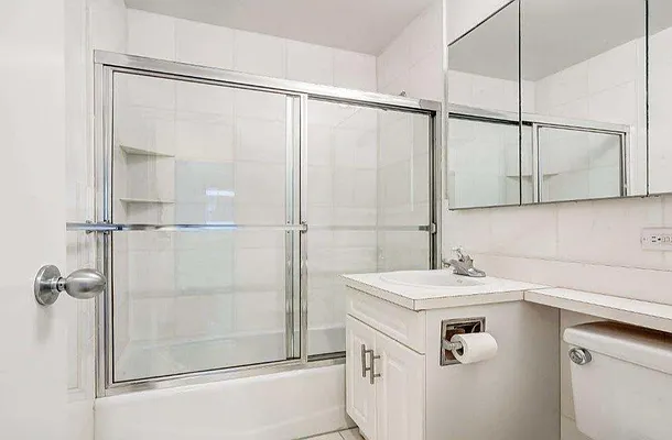 Rented by Anchor Associates | media 14