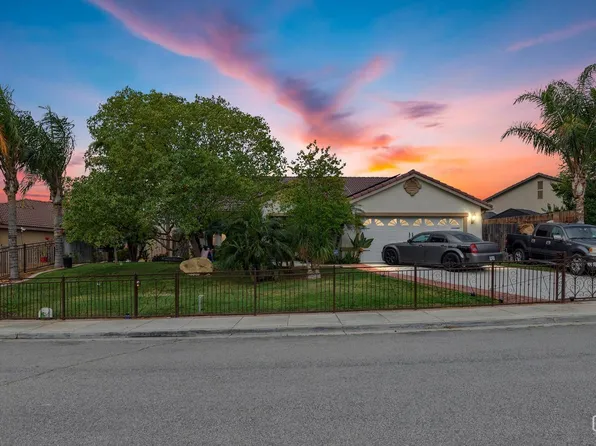 8441 Andromeda Ln, Bakersfield, CA 93306