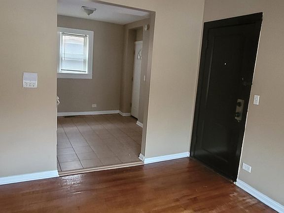 4th image of 229 E 74th St Floor 1