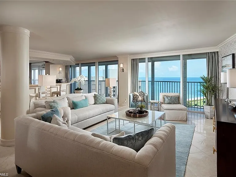 4041 Gulf Shore Blvd N #5 — Photo 2