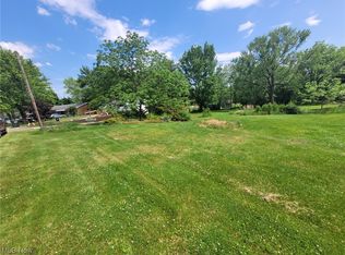 Creston Rd SW, Canton, OH 44706