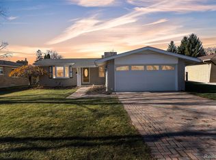 11222 Afton Rd, Southgate, MI 48195