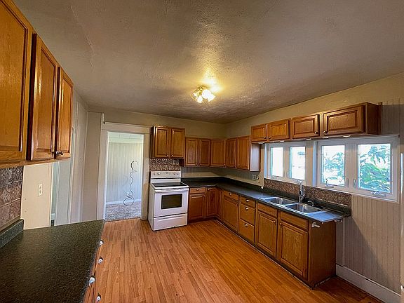 5th image of 510 N 2nd St