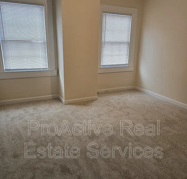 910 Colonial Ave — Photo 27