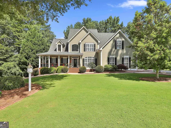 895 White Oak Dr, Newnan, GA 30265