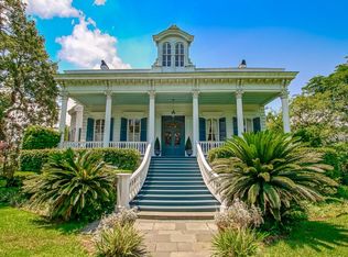 5800 Saint Charles Ave, New Orleans, LA 70115
