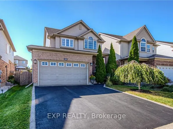 308 Colton Cir, Kitchener, ON N2A 4K1