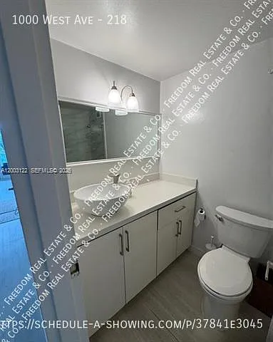 1000 West Ave #218 — Photo 8