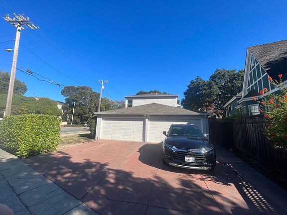 2nd image of 831 N El Camino Real APT 4