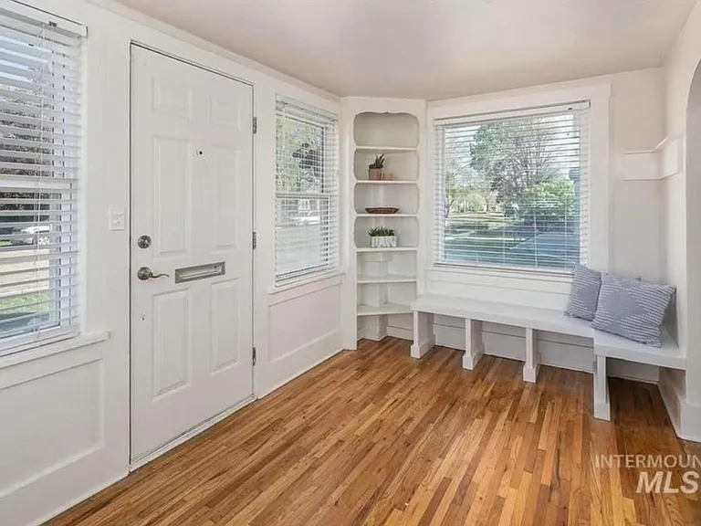 103 S Juniper St — Photo 11