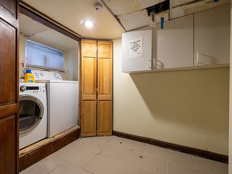 31 Seattle St #1 — Photo 17