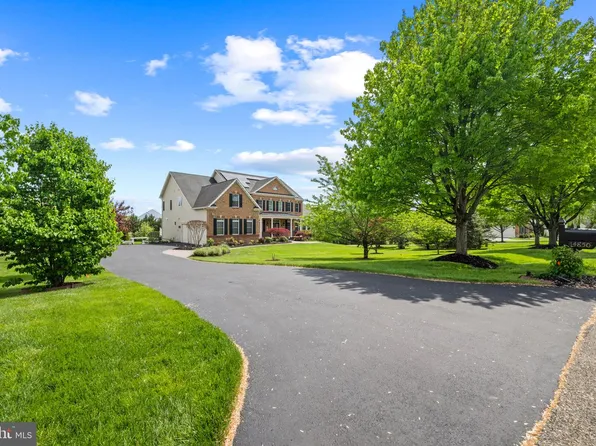 14850 Michele Dr, Glenelg, MD 21737