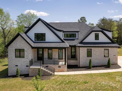 3500 Manna Ln, Mount Holly, NC, 28120
