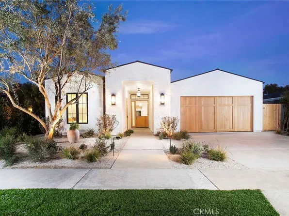 266 Cecil Pl, Costa Mesa, CA 92627