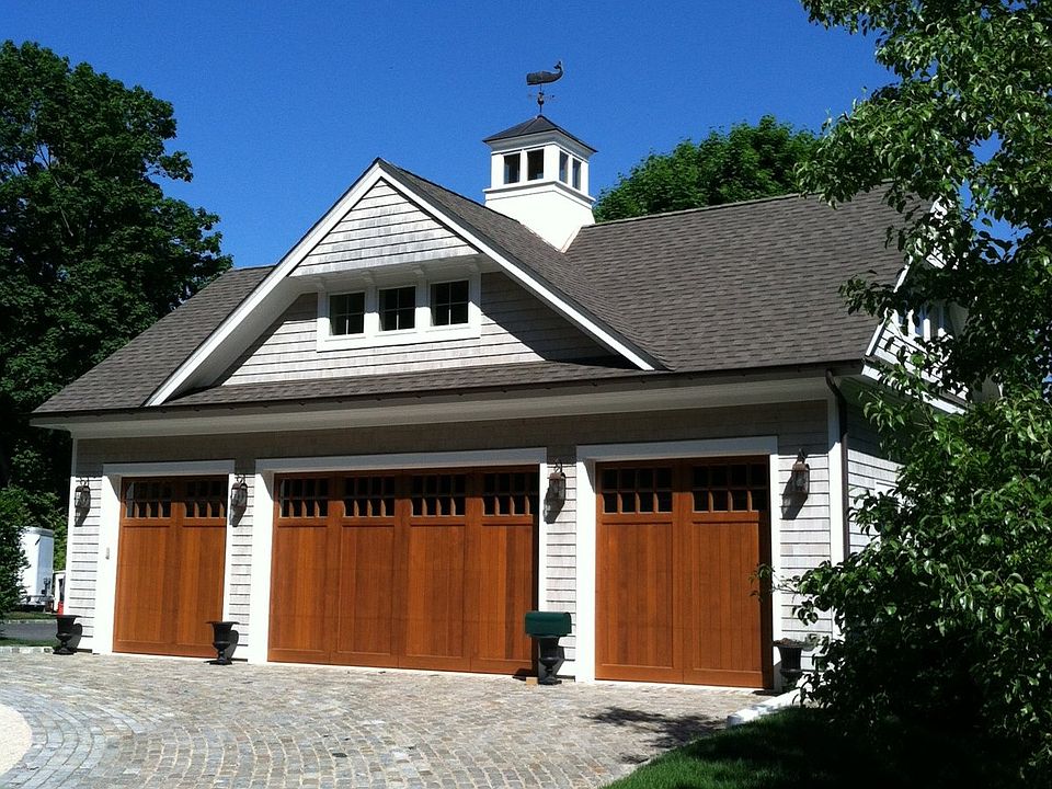 2nd image of 236 Southdown Rd