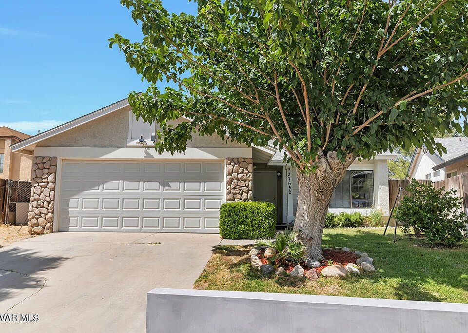 1st image of 37652 Patty Ct