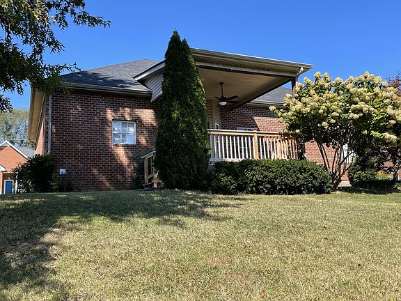2nd image of 119 Iroquois Dr