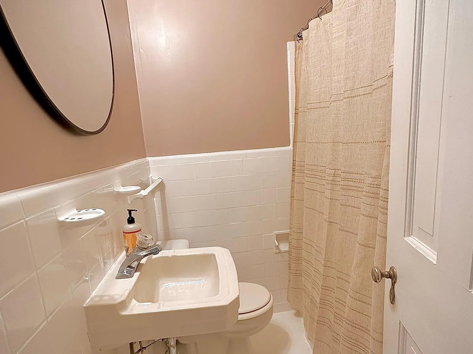 47 W La Crosse Ave — Photo 4