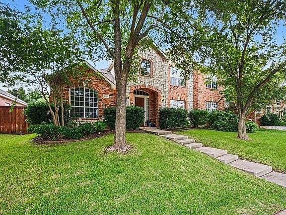 3rd image of 8125 Skyridge Dr