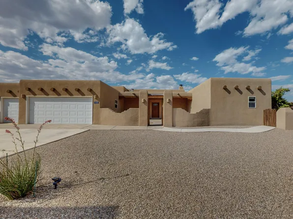 148 Camino Rayo Del Sol, Corrales, NM 87048