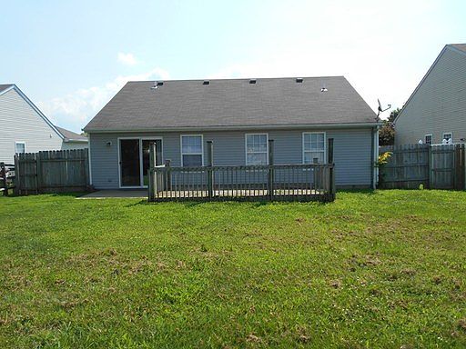 4th image of 283 N Branch Dr