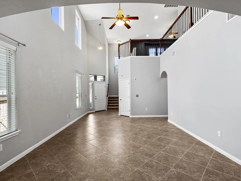9413 Tanager Way — Photo 8