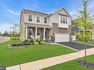 83 Ashburn Ave, Manahawkin, NJ 08050