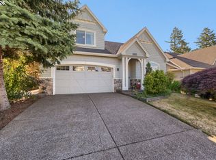 11598 SE Aerie Crescent Rd, Happy Valley, OR 97086