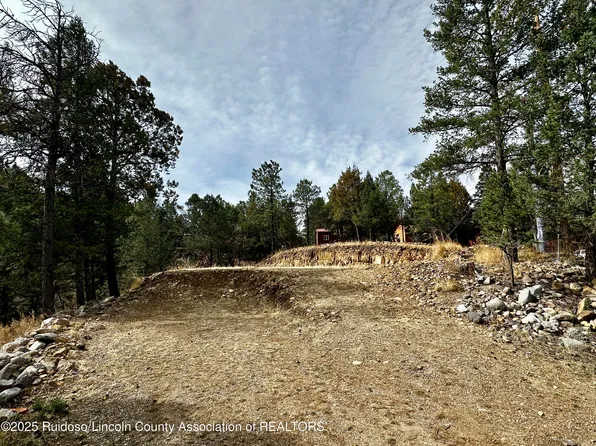 106 Nopal Ln, Ruidoso, NM 88345