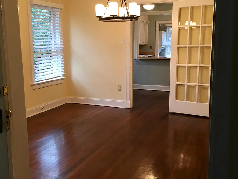 3917 Hawthorne Ave — Photo 5