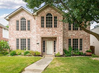 17815 Meadow Grove Ln, Dallas, TX 75287
