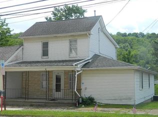318 Main St, Claysville, PA 15323