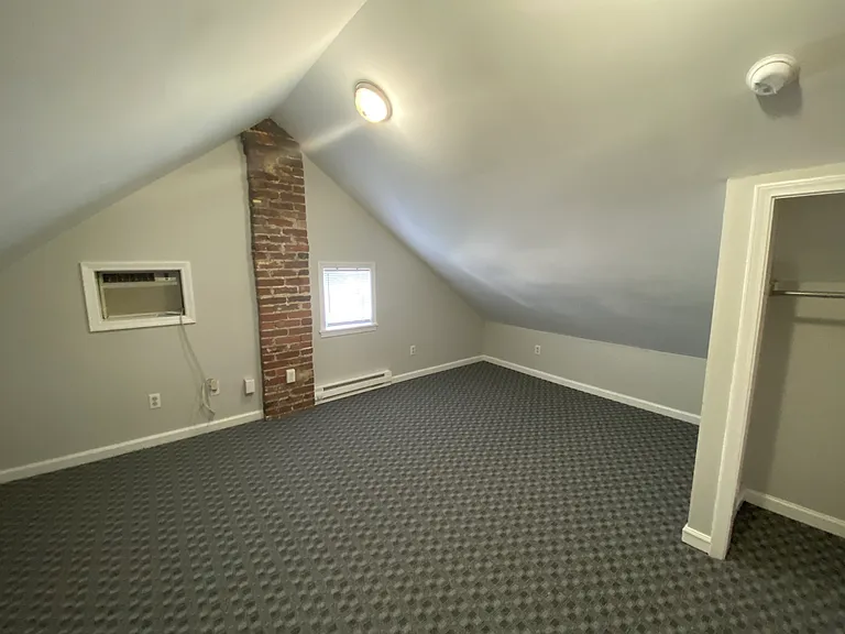 123 Porter Ave #2 — Photo 16