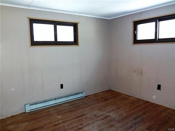 4th image of 165 Motega Dr