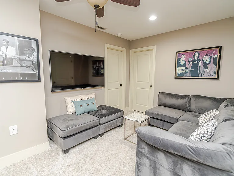 122 Timberland Dr — Photo 21
