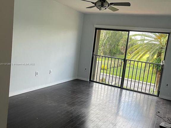 5th image of 360303 Torremolinos Ave #D-113