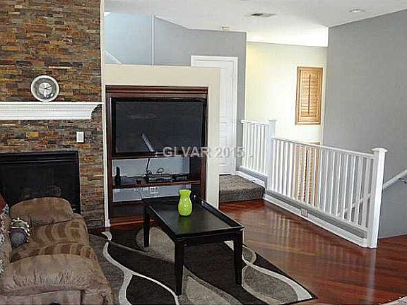 5th image of 10860 Holmfield St