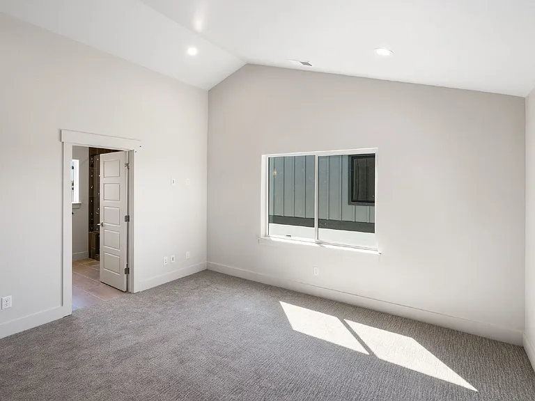 82 Horseshoe Loop — Photo 17