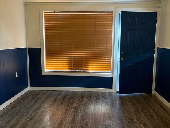 3rd image of 2116 S Higgins Ave
