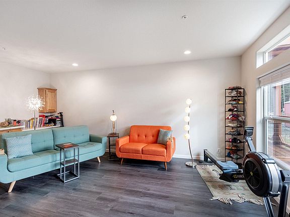 9090 Cinema Dr #D204, Juneau, AK 99801 | Zillow