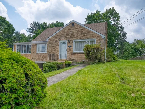 427 Valleyview Dr, Pittsburgh, PA 15215