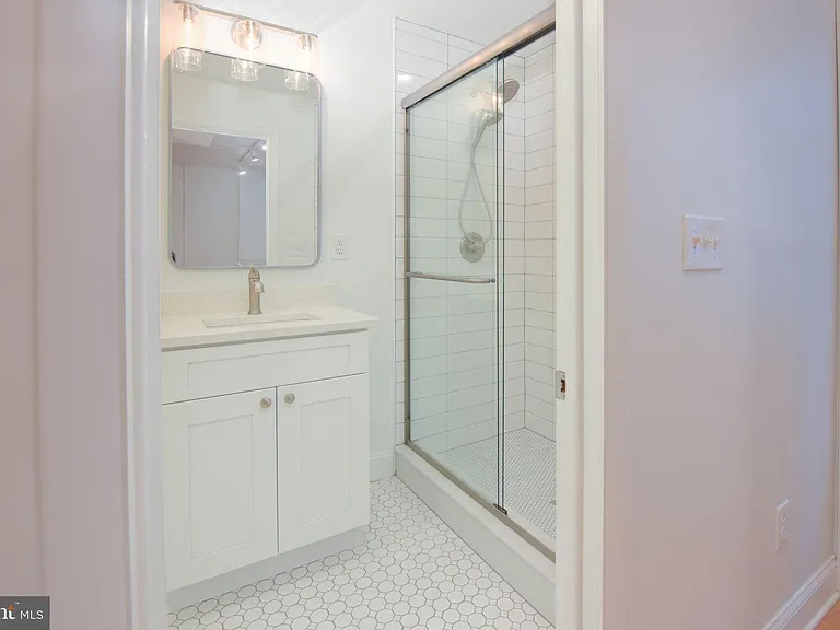 4832 Van Ness St NW #LL STUDIO — Photo 27