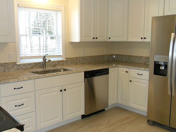 New granite kitchen.