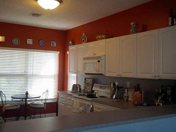 3rd image of 7981 S Southwood Circle #7981