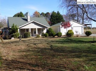 1211 Old Hwy 21, State Road, NC 28676