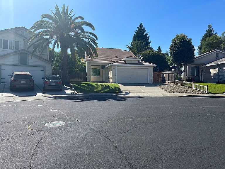 525 Wicklow Dr — Photo 94