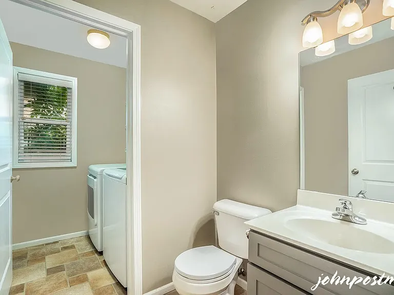 3628 Long Grove Dr SE — Photo 10